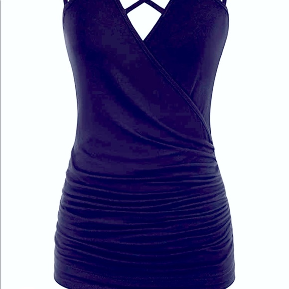 COPY - Women's Plus V Neck Criss Cross Caged Ruched Tank Top XL & XXL - Picture 5 of 6